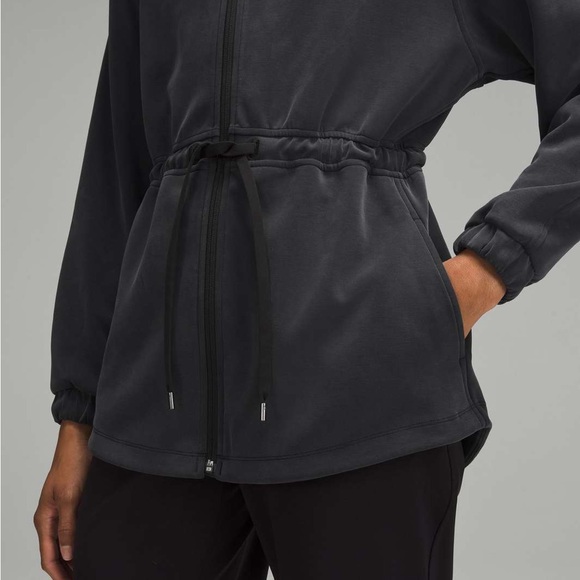 Lululemon Softstreme Cinch Waist Full Zip Jacket Size 6 - Picture 11 of 11
